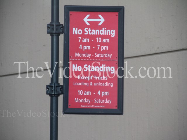 New York no standing sign